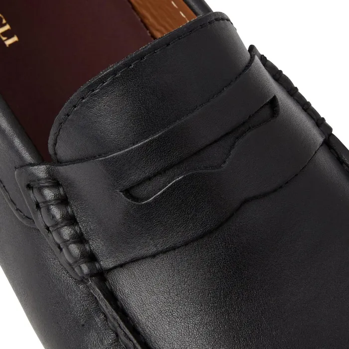 Bruno Magli Xane Casual Leather Driving MoccassinBlack Men Loafers and Slipons