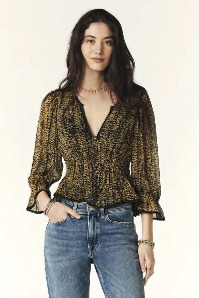 ChiliButtoned Top Clothing Baandsh Tops and Shirts