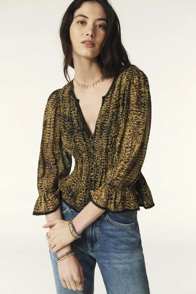 ChiliButtoned Top Clothing Baandsh Tops and Shirts