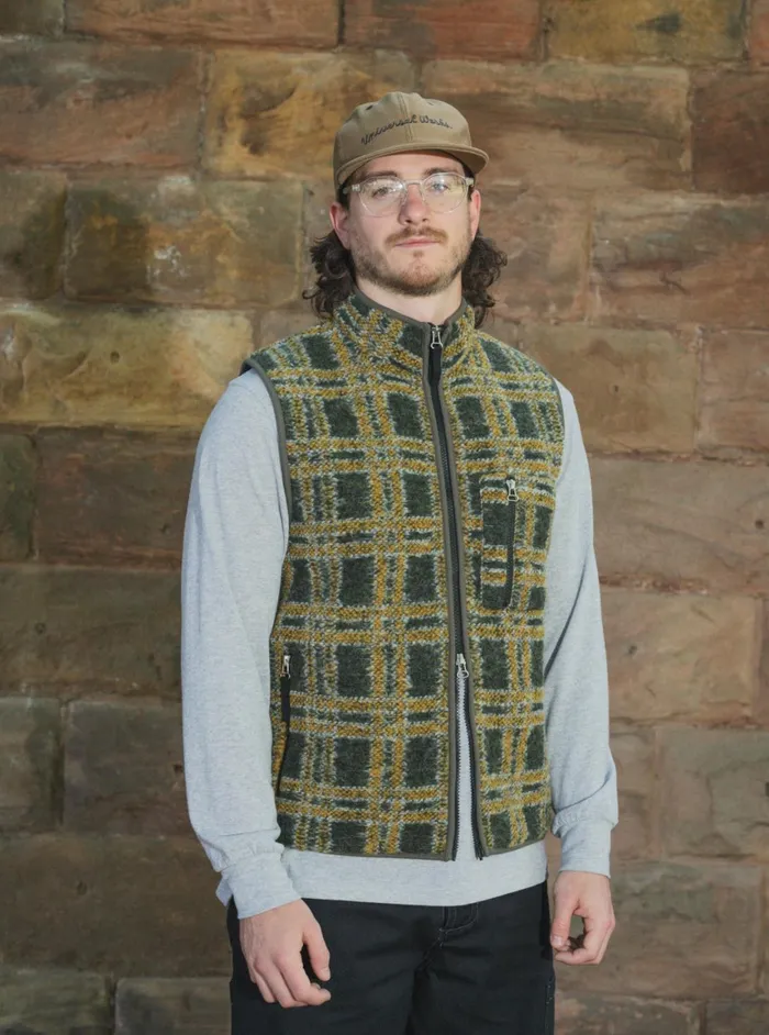 Climbing Gilet In Grey Jacquard Fleece Men Universal Works Fleece
