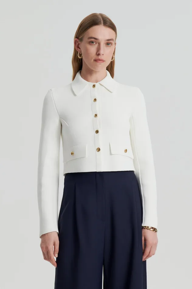 CREPE KNIT CROP BUTTON JACKET CREAM GOLD Jackets Scanlan Theodore Women CREPE KNIT CROP BUTTON JACKET CREAM GOLD Jackets Scanlan Theodore Women