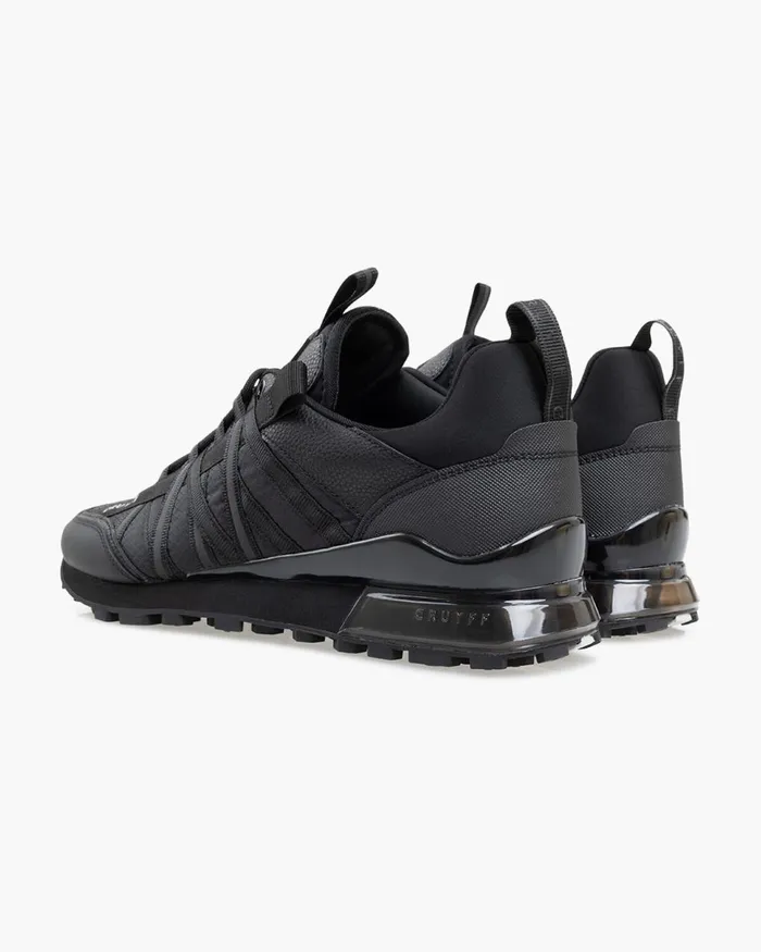 Cruyff Fearia Black Men Sneakers Cruyff Fearia Black Men Sneakers