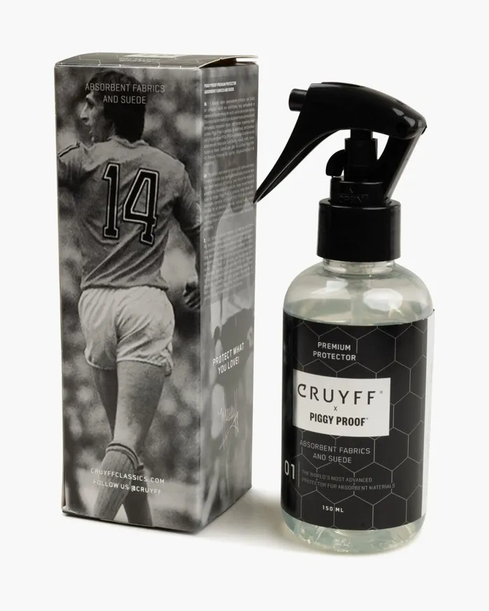 Cruyff Suede Premium Protector Black Accessories Footwear Care Tools Cruyff Suede Premium Protector Black Accessories Footwear Care Tools