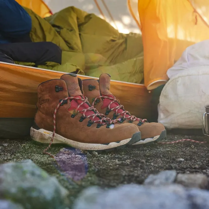 Danner Boots Mountain 600 EVO Mocha Brownrhodo Red 8211 Men Danner Boots Mountain 600 EVO Mocha Brownrhodo Red 8211 Men