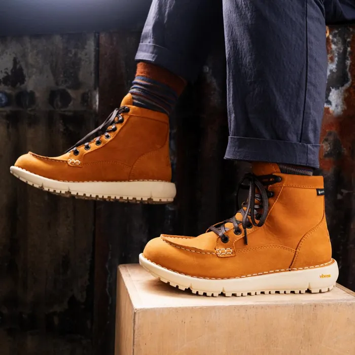 Danner Casual Everyday Logger Moc 917 GTX Roasted Pecan 8211 Women