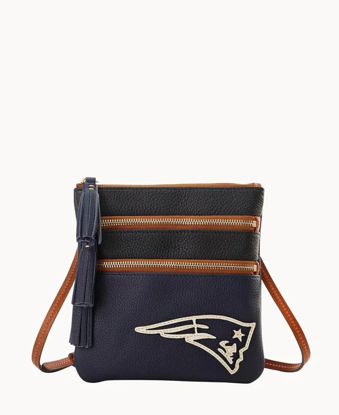 Dooney and Bourke Crossbodies NFL Patriots Triple Zip Crossbody Patriots 8211 WomenMen Dooney and Bourke Crossbodies NFL Patriots Triple Zip Crossbody Patriots 8211 WomenMen