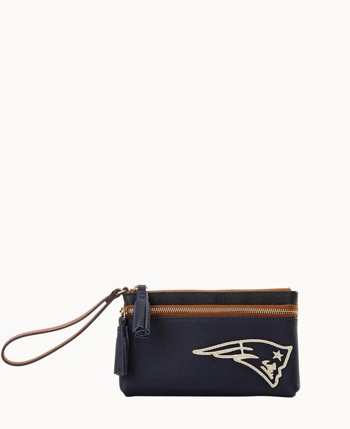 Dooney and Bourke Wallets NFL Patriots Double Zip Wristlet Patriots 8211 WomenMen Dooney and Bourke Wallets NFL Patriots Double Zip Wristlet Patriots 8211 WomenMen