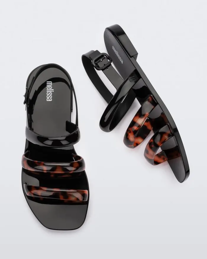 Essential Wave Blacktortoise Women Melissa Sandals