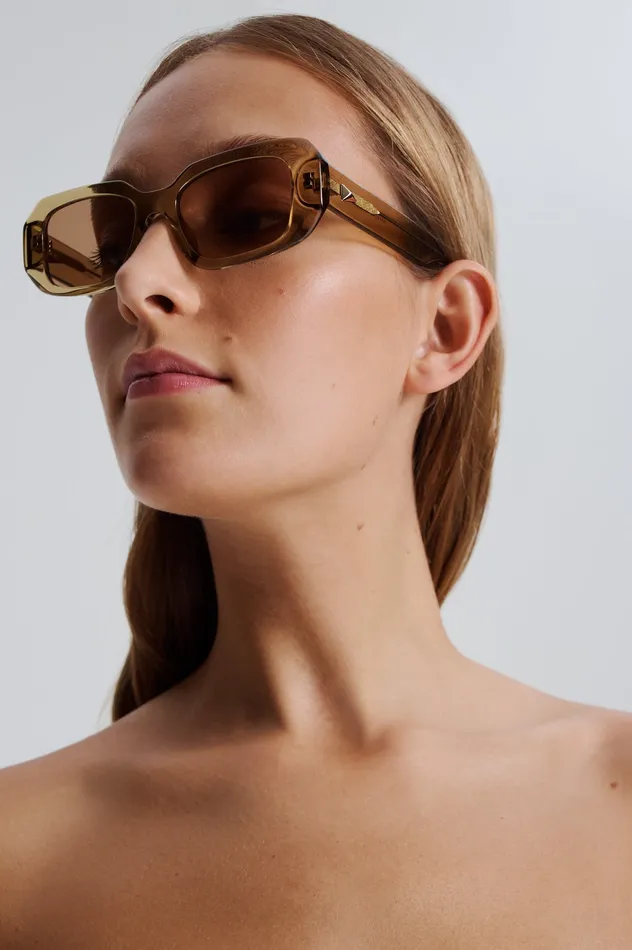 Eyewear Scanlan Theodore Women ST BOLD RECTANGLE SUNGLASSES SAHARA