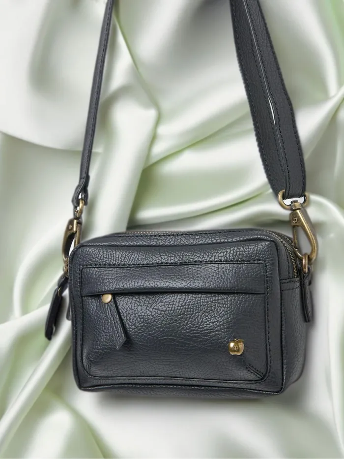 Fat Face Bags and Purses Braeburn Black Crossbody Bag 8211 Women