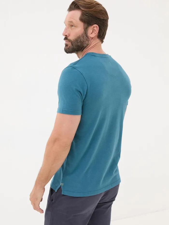 Fat Face TShirts Teal Blue 100 Cotton Bear Snow Globe TShirt 8211 Men Fat Face TShirts Teal Blue 100 Cotton Bear Snow Globe TShirt 8211 Men