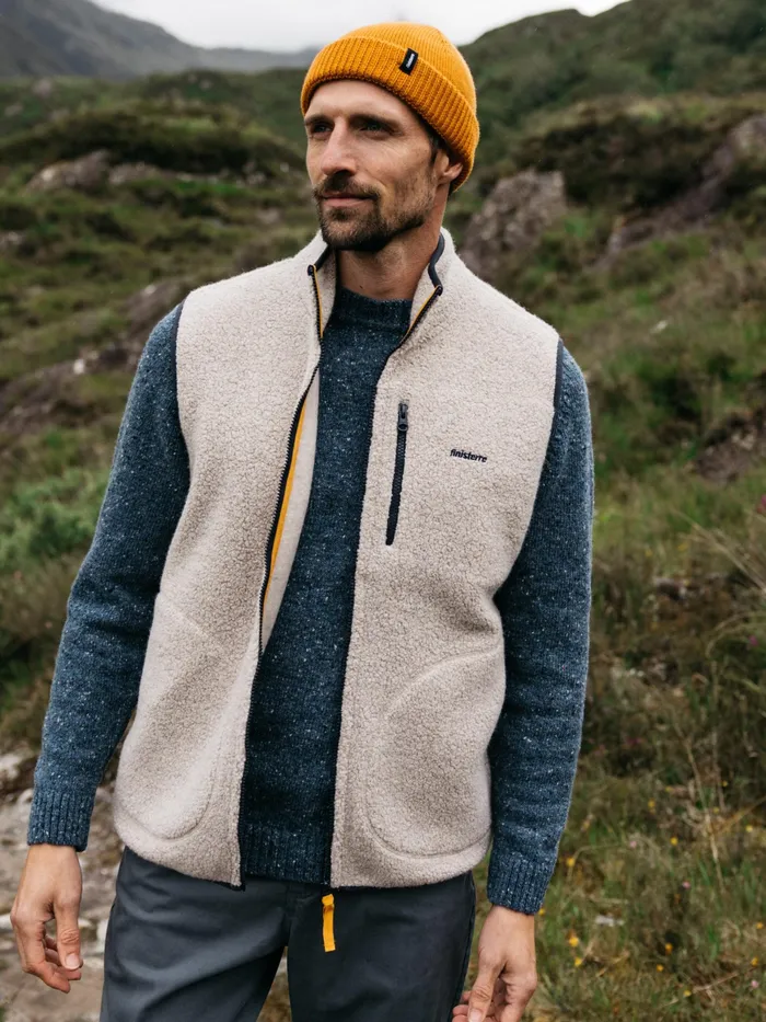 Finisterre Fleece Men Hegen Wool Fleece Vest Oatmeal