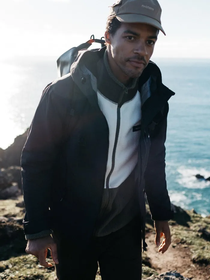 Finisterre Jackets and Coats Men Stormbird Waterproof Jacket Black