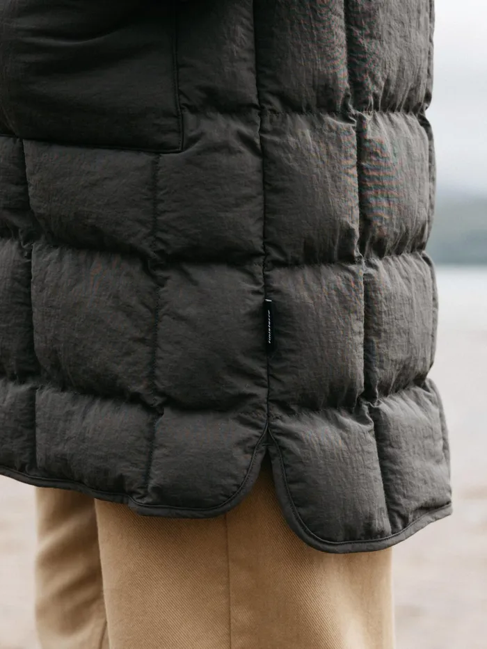 Finisterre Jackets and Coats Women Lapwing Coat Raven Black