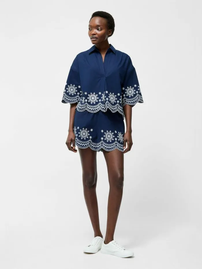 French Connection Embroidered Hem Popover Short Sleeve Shirt Midnightlinen White Women Tops