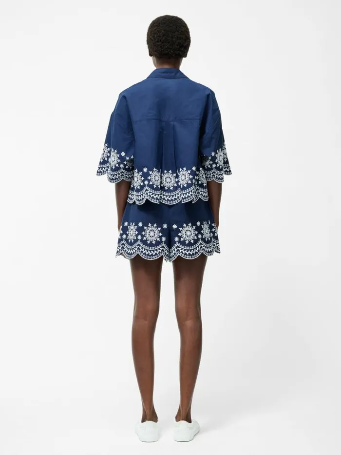 French Connection Embroidered Hem Popover Short Sleeve Shirt Midnightlinen White Women Tops