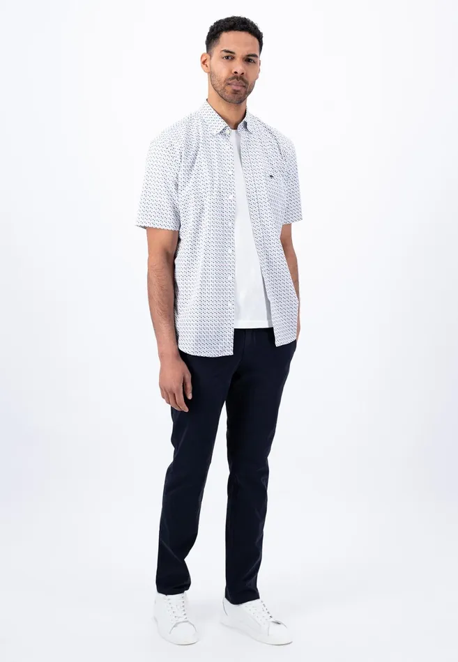 FYNCHHATTON Dotted Short sleeved Shirt Made Of Pure Cotton Dusty Lavenderleaf Greenorient Redsummer Breeze Men Sale FYNCHHATTON Dotted Short sleeved Shirt Made Of Pure Cotton Dusty Lavenderleaf Greenorient Redsummer Breeze Men Sale
