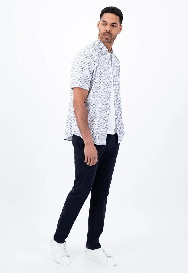 FYNCHHATTON Dotted Short sleeved Shirt Made Of Pure Cotton Dusty Lavenderleaf Greenorient Redsummer Breeze Men Sale FYNCHHATTON Dotted Short sleeved Shirt Made Of Pure Cotton Dusty Lavenderleaf Greenorient Redsummer Breeze Men Sale