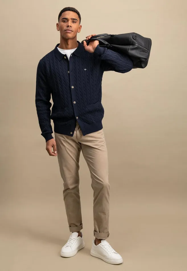 FYNCHHATTON Part Jacket With A Braid Pattern Navynew Offwhite Men Cardigan