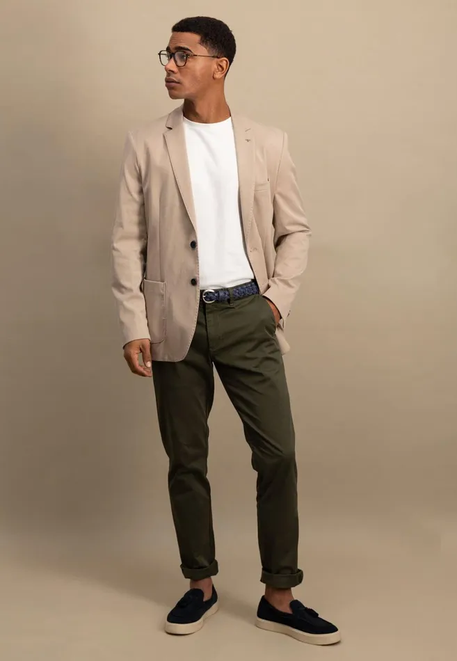 FYNCHHATTON Summer Jacket With A Subtle LogoTail Dark Navybeige Men Jackets and Coats