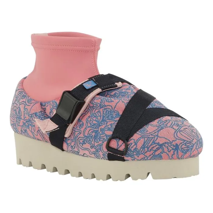 Henrik Vibskov Boutique Camps Mid Shoe 8211 Rosie Roses Men Shoes