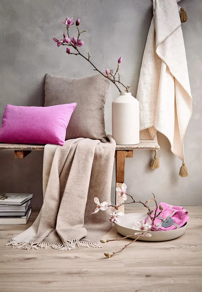 Home Accessories Living FYNCHHATTON Wanja Cordkissen 3021550 Cm Hot Pinksage