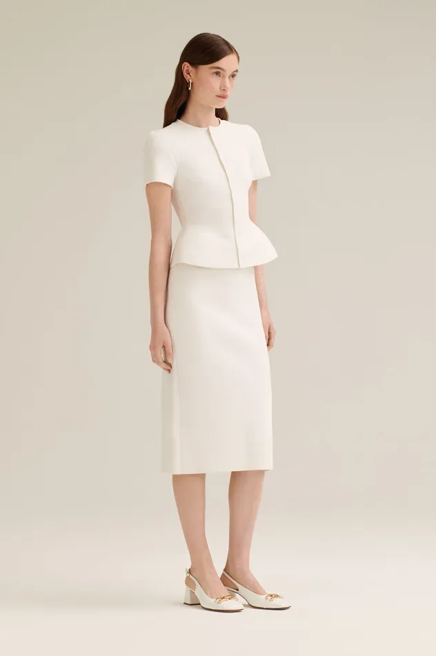Jackets CREPE KNIT SHORT SLEEVE PEPLUM JACKET WHITE 8211 Scanlan Theodore Women Jackets CREPE KNIT SHORT SLEEVE PEPLUM JACKET WHITE 8211 Scanlan Theodore Women