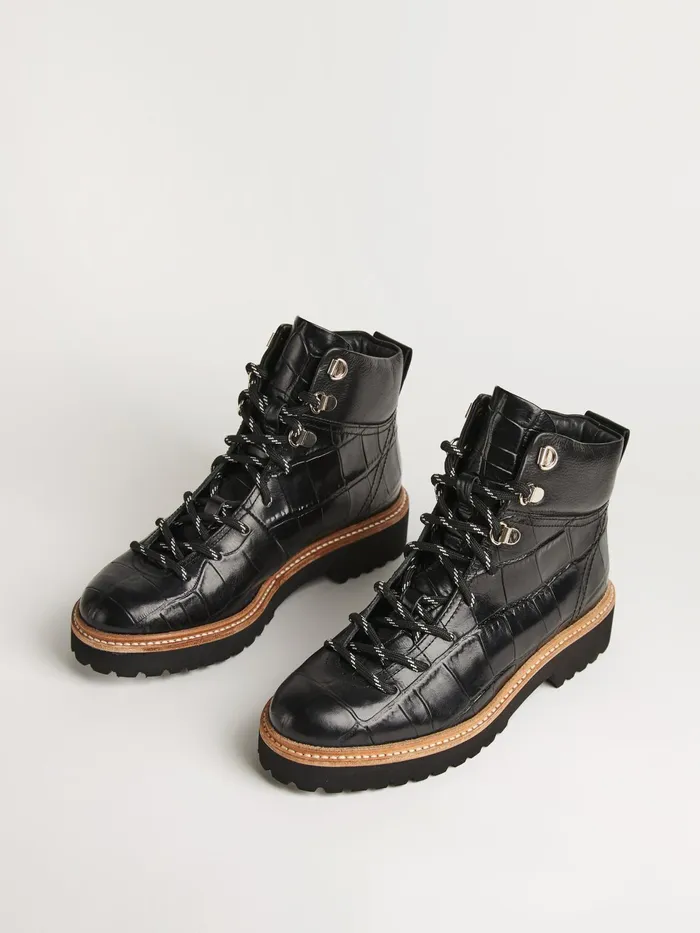 Jigsaw Shoes and Sandals Women Fitzroy Trek Boot Leather Black