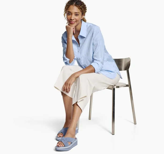 Johnston and Murphy Crinkle ButtonFront Shirt Light Blue Women Shirts Sweaters and Blazers Johnston and Murphy Crinkle ButtonFront Shirt Light Blue Women Shirts Sweaters and Blazers