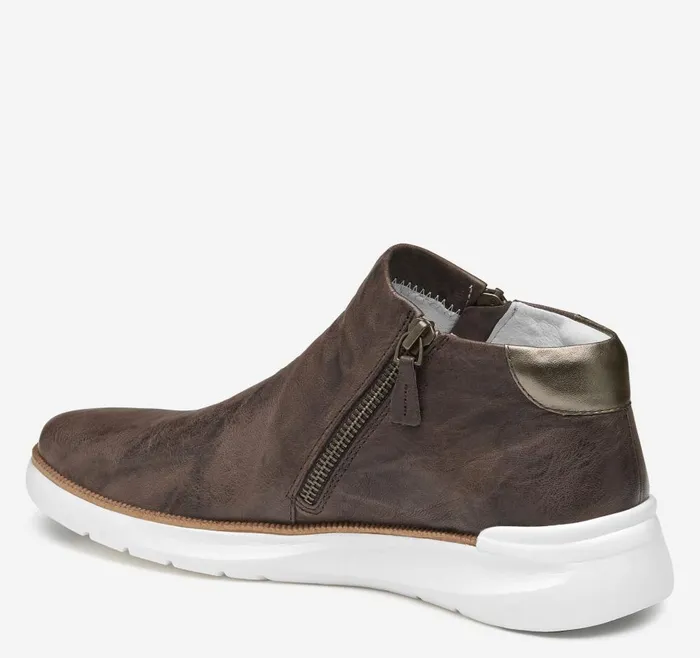 Johnston and Murphy Emery Zip Bootie Dark Taupe Washed Italian Sheepskin Women Boots and Booties Johnston and Murphy Emery Zip Bootie Dark Taupe Washed Italian Sheepskin Women Boots and Booties