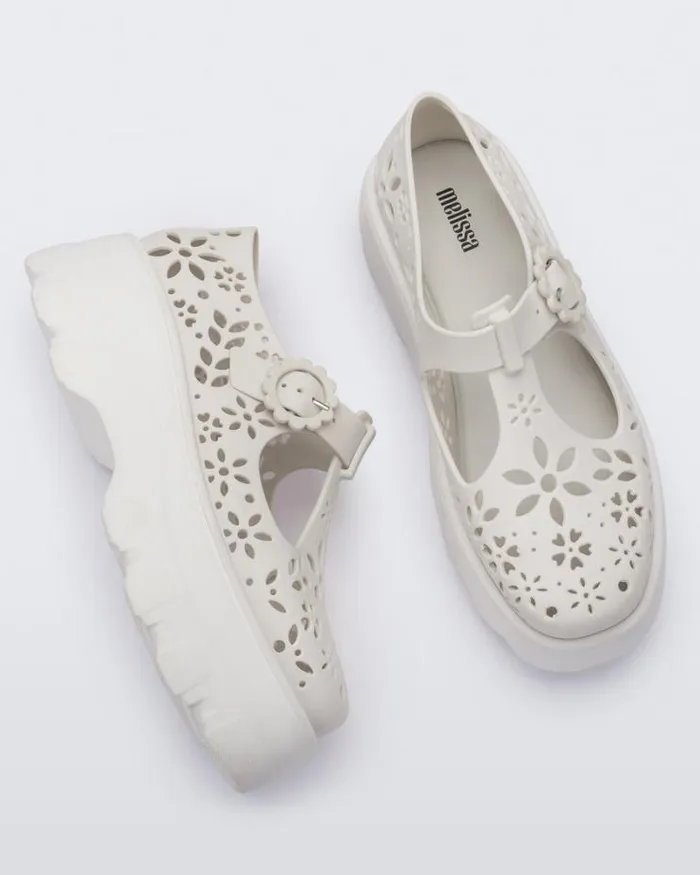 Kick Off Lace White Women Melissa Platforms