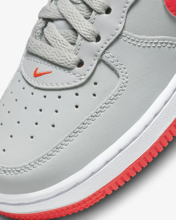 Kids Nike Younger Kids 3 8211 7 Years Force 1 Light Smoke Greywhitebright Crimson