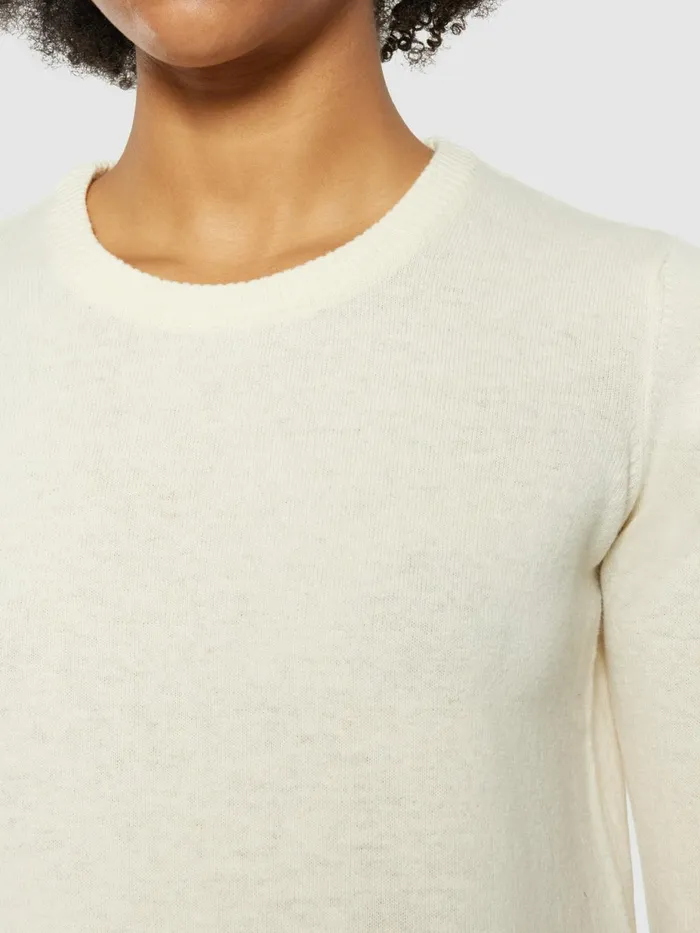 KnowledgeCotton Apparel Knits Lambswool Crew Neck Buttercream 8211 Women KnowledgeCotton Apparel Knits Lambswool Crew Neck Buttercream 8211 Women