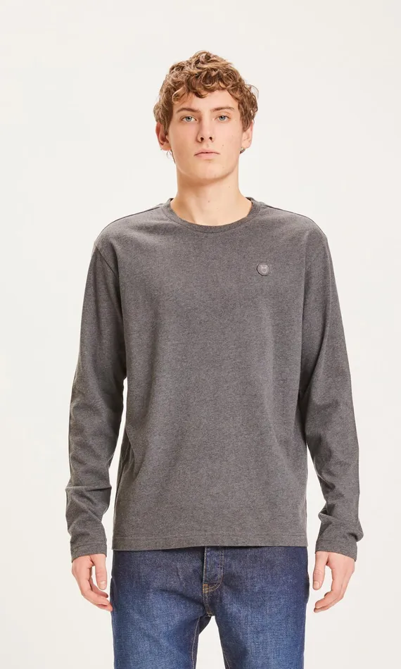 KnowledgeCotton Apparel Long Sleeves Badge Long Sleeve Dark Grey Melange 8211 Men KnowledgeCotton Apparel Long Sleeves Badge Long Sleeve Dark Grey Melange 8211 Men