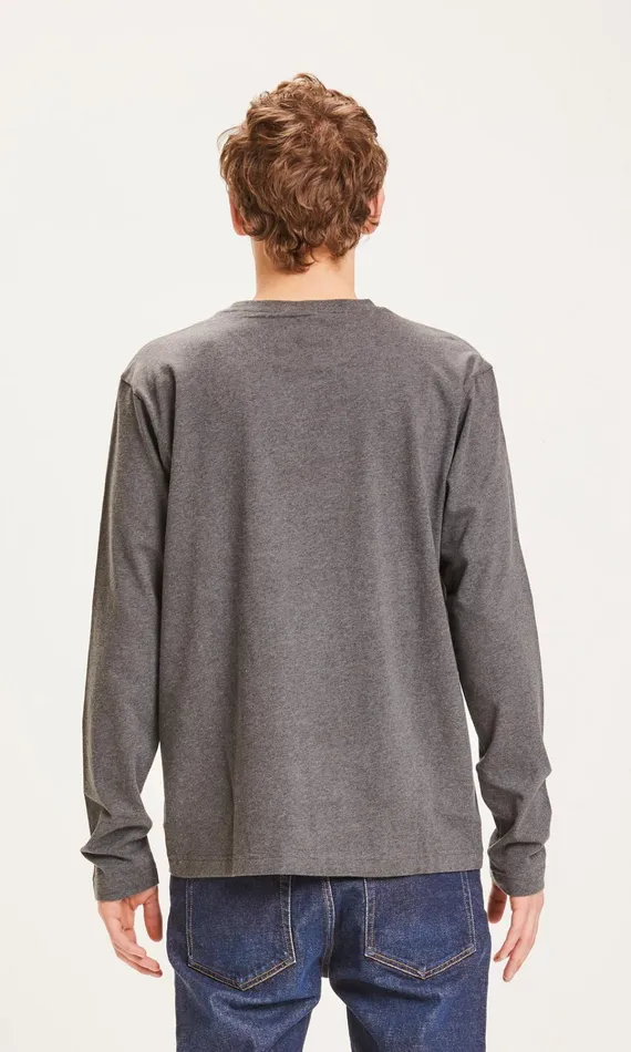 KnowledgeCotton Apparel Long Sleeves Badge Long Sleeve Dark Grey Melange 8211 Men KnowledgeCotton Apparel Long Sleeves Badge Long Sleeve Dark Grey Melange 8211 Men