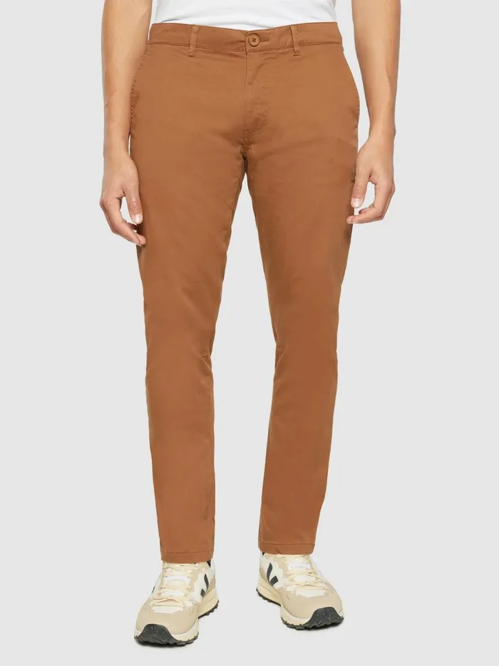KnowledgeCotton Apparel Pants LUCA Slim Twill Chino Pants Dachshund 8211 Men KnowledgeCotton Apparel Pants LUCA Slim Twill Chino Pants Dachshund 8211 Men