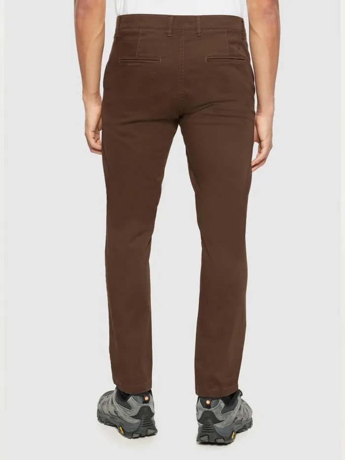 KnowledgeCotton Apparel Pants LUCA Slim Twill Chino Pants Demitasse brown 8211 Men KnowledgeCotton Apparel Pants LUCA Slim Twill Chino Pants Demitasse brown 8211 Men
