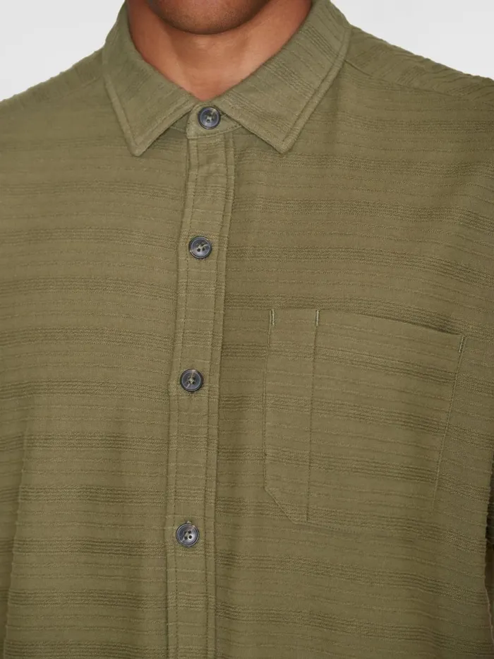 KnowledgeCotton Apparel Shirts Loose Short Sleeve Cotton Solid Striped Jersey Shirt GOTSVegan Burned Olive 8211 Men KnowledgeCotton Apparel Shirts Loose Short Sleeve Cotton Solid Striped Jersey Shirt GOTSVegan Burned Olive 8211 Men