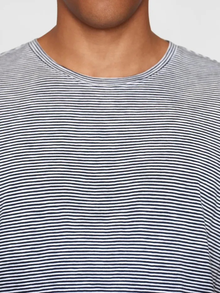 KnowledgeCotton Apparel TShirts Narrow Striped Slub Tshirt White Stripe 8211 Men KnowledgeCotton Apparel TShirts Narrow Striped Slub Tshirt White Stripe 8211 Men