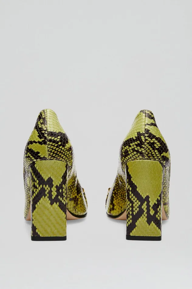Leather Scanlan Theodore Women GOLD TRIM SQUARE TOE PUMP 95 VERT Leather Scanlan Theodore Women GOLD TRIM SQUARE TOE PUMP 95 VERT