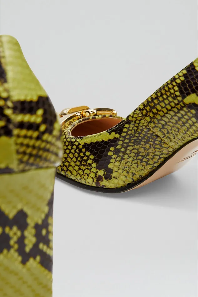 Leather Scanlan Theodore Women GOLD TRIM SQUARE TOE PUMP 95 VERT Leather Scanlan Theodore Women GOLD TRIM SQUARE TOE PUMP 95 VERT