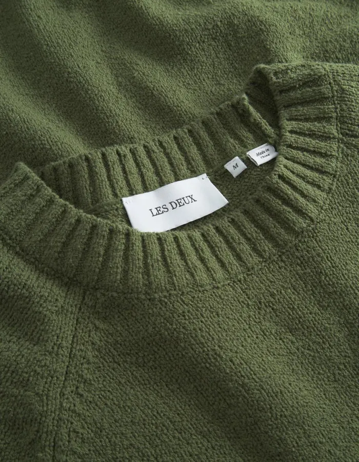 Men Brad Roundneck Knit 8211 Chive Green Les Deux Knitwear