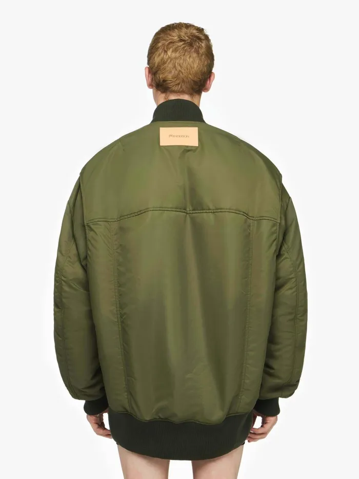 Men Coats and Jackets JW Anderson CURVED HEM OVERSIZED BOMBER JACKET Olive Men Coats and Jackets JW Anderson CURVED HEM OVERSIZED BOMBER JACKET Olive