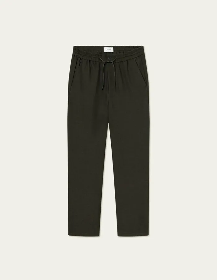 Men Como Tapered Drawstring Pants 8211 Seasonal 8211 Deep ForestCharcoal Les Deux Pants Men Como Tapered Drawstring Pants 8211 Seasonal 8211 Deep ForestCharcoal Les Deux Pants