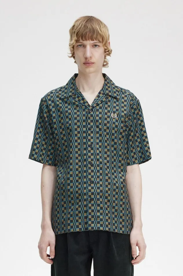 Men Glitch Chequerboard Revere Collar Shirt Uniform Green Fred Perry Shirts