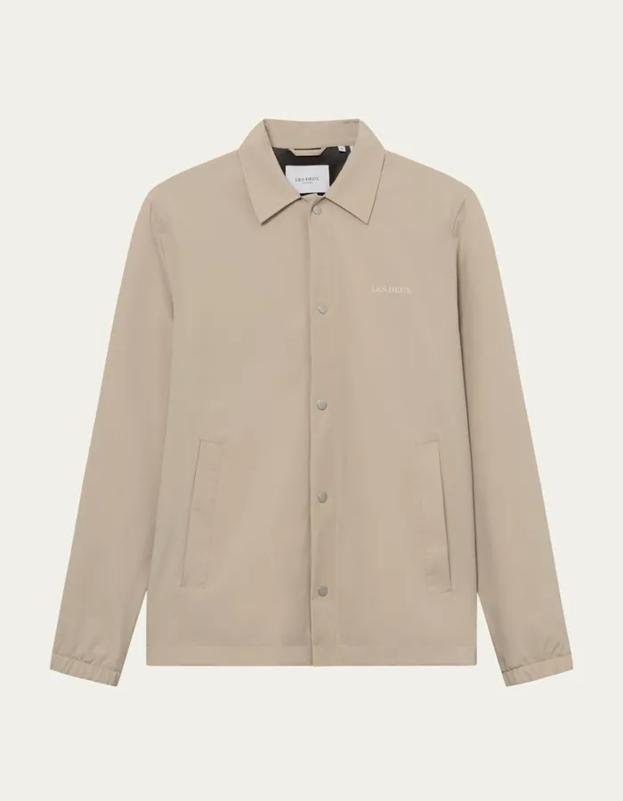 Men Idris Coach Jacket 8211 Light Desert Sand Les Deux JacketsCoats