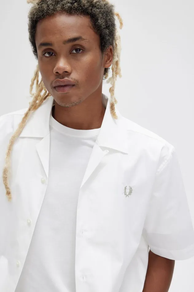 Men Ribbed Hem Revere Collar Shirt Snow White Fred Perry Shirts