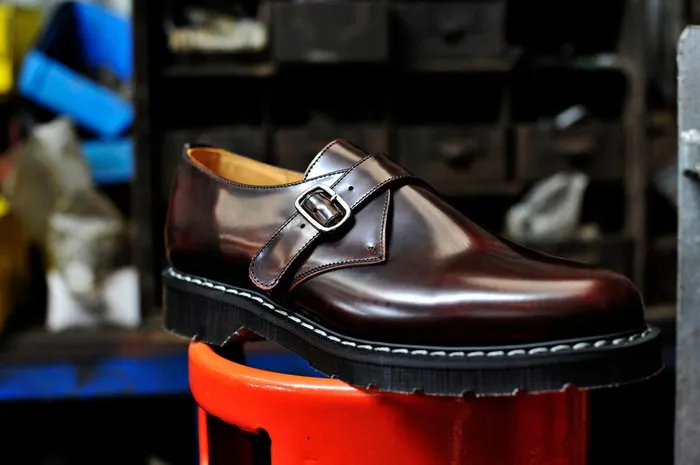 Men Solovair Monk Shoes Burgundy Single Buckle Monk Shoe