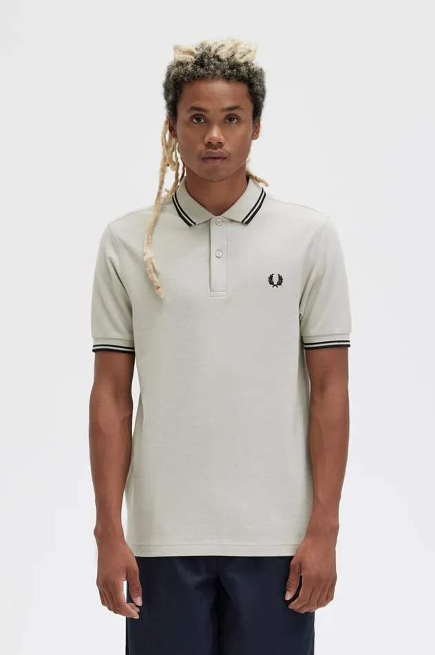 Men The ShirtM3600 Light Oysterblack Fred Perry The Fred Perry Shirt