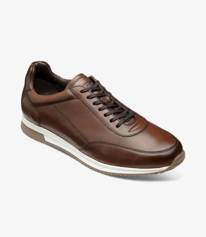 Men Trainers and Sneakers Loake Bannister Cedar Men Trainers and Sneakers Loake Bannister Cedar